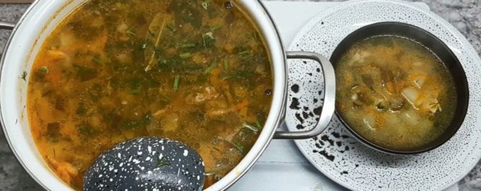 Рассольник с перловкой и курицей рецепт с фото