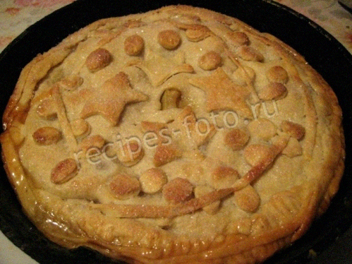 Яблочный пирог с карамелью