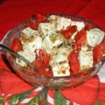 Фета маринованная в масле с орехами, травами и вялеными помидорами, рецепт с фото
