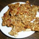 Гранола с орехами, кунжутом и семечками, рецепт с фото