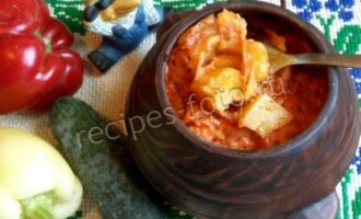Картошка со сметаной и сыром в горшочке без мяса, рецепт с фото