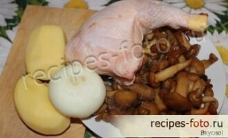 Курица с грибами и картошкой в горшочке в духовке, рецепт с фото