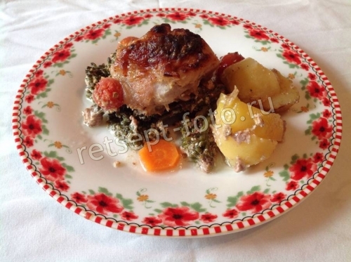 Курица с картошкой и брокколи в духовке, рецепт с фото