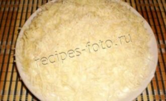 Салат "Белая ночь" с куриными сердечками и грибами, рецепт с фото