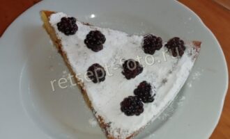 Шарлотка на кефире с яблоком и грушей, рецепт с фото